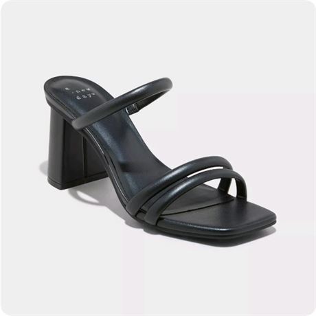 (7) Women's Stacy Mule Heels