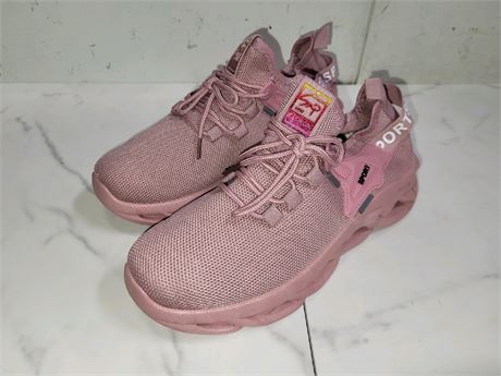 Womens Knit Pink Running Shoes