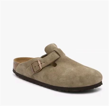 (9) Women's Betsy Clog Mule Flats -