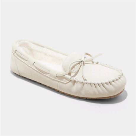 (9) Women's Bria Moccasin Slippers -