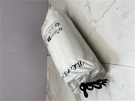 White Comforter 200x230cm