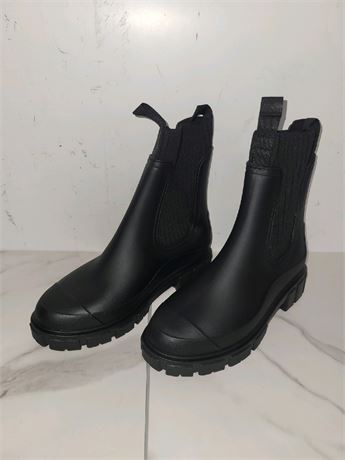 Size 9 Womens Black Rain Boots