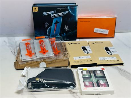 Bundle of Screen Protectors/Cases iPhone