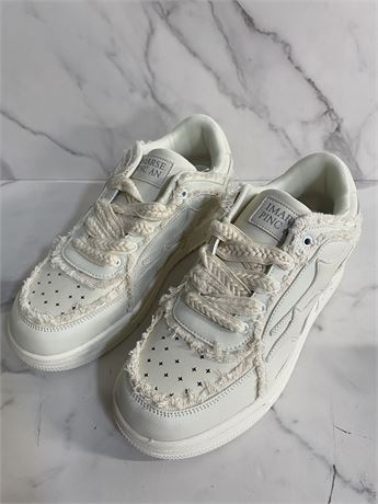 Size (11) White Casual Sneakers