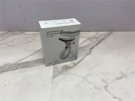 Intense Pulsed Light Wrinkle Reducer