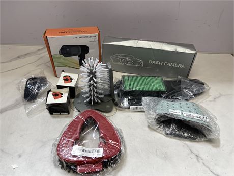 Mixed Auto Accessories Lot