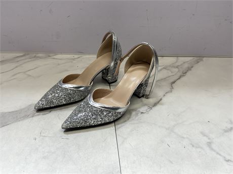 (Size4.5) Women’s Silver Glitter High Heels