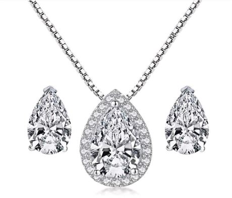 Italo Jewelry Halo Pear Pendant Set