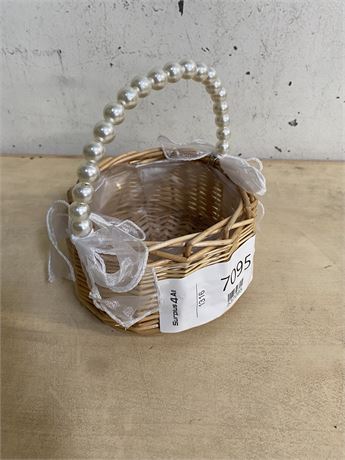 Decorative Wicker Basket with Pearl Handle