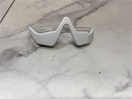 3D Eye Beauty Device