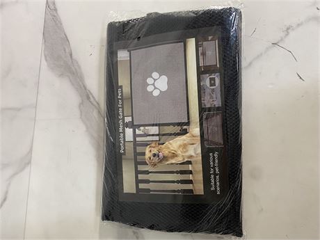 Portable Mesh Gate for Pets