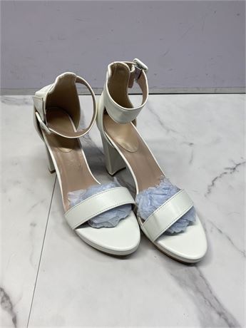 Size 7.5–White High Heel Sandals